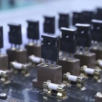 国产第二代碳化硅SiC MOSFET单管及模块