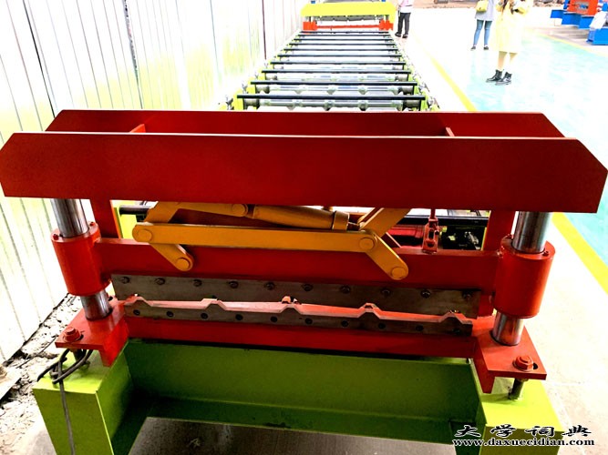 江苏彩钢c型钢机哪个比较好@河北沧州浩洋机械制造有限公司