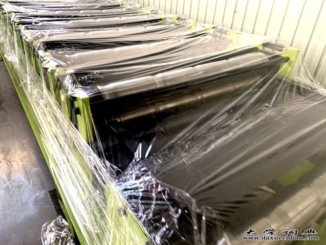 伺服琉璃瓦机价格表生产商@河北省沧州市浩洋高端压瓦机