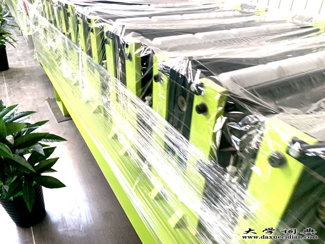 楼承板机械销售商电话多少生产商@河北省泊头浩洋高端压瓦机实体企业