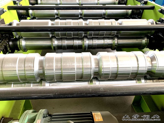 中国河北沧州浩洋高端压瓦机实体厂压瓦机宣传视频@生产商