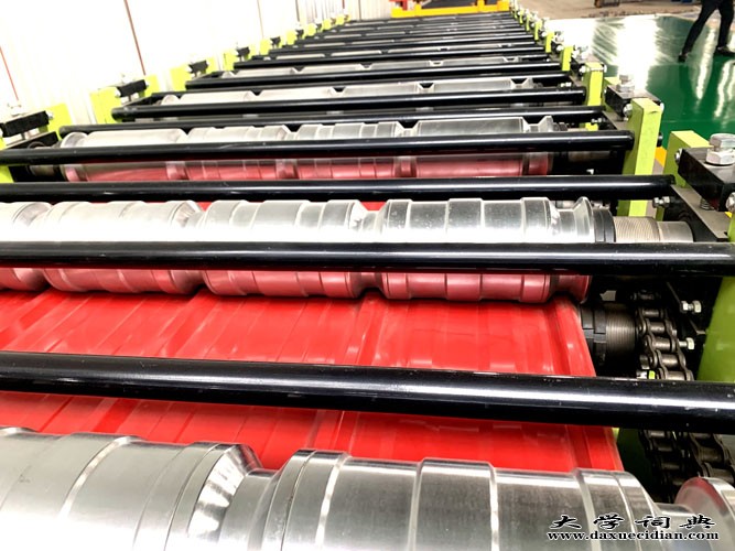 彩钢瓦喷漆设备 全套批发价格@河北省沧州市浩洋高端压瓦机