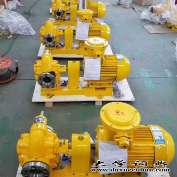 中国河北沧州渤海油泵生产厂奔驰柴油泵车超实惠图3